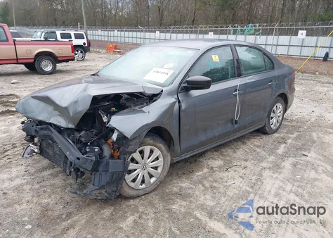 2013 Volkswagen Jetta 2.0L S z USA, uszkodzony, nr VIN 3VW2K7AJ5DM241118
